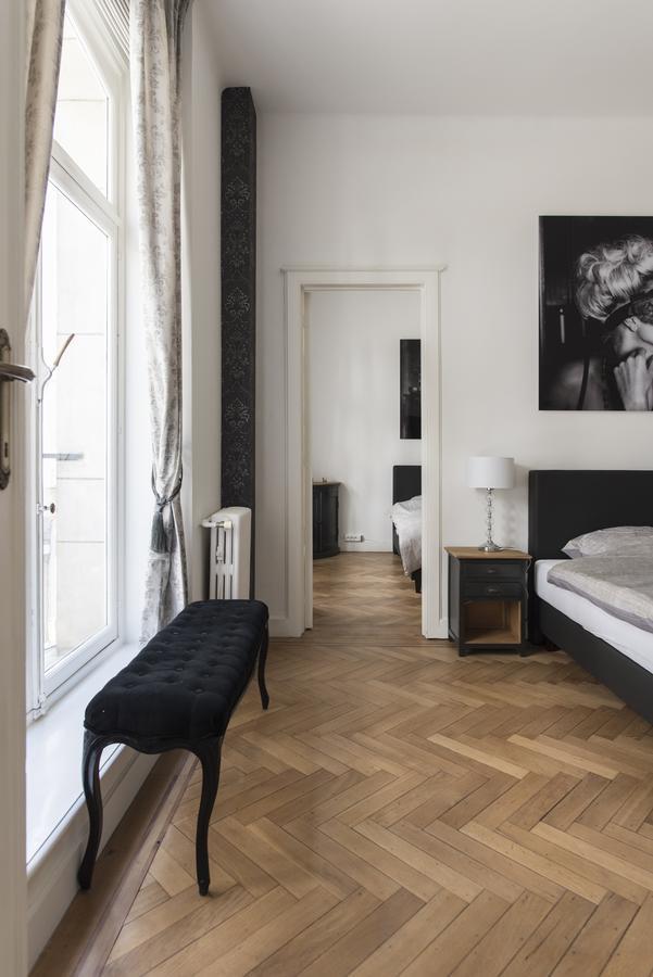 Roaring 20'S Apartment Meir Amberes Exterior foto